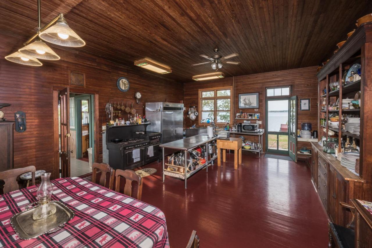 Whiskey River Cottages Formerly Seaway Slips Clayton Dış mekan fotoğraf